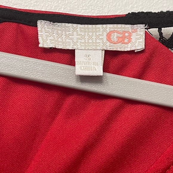 GB Lace Sleeve Dress - Picture 4 of 5